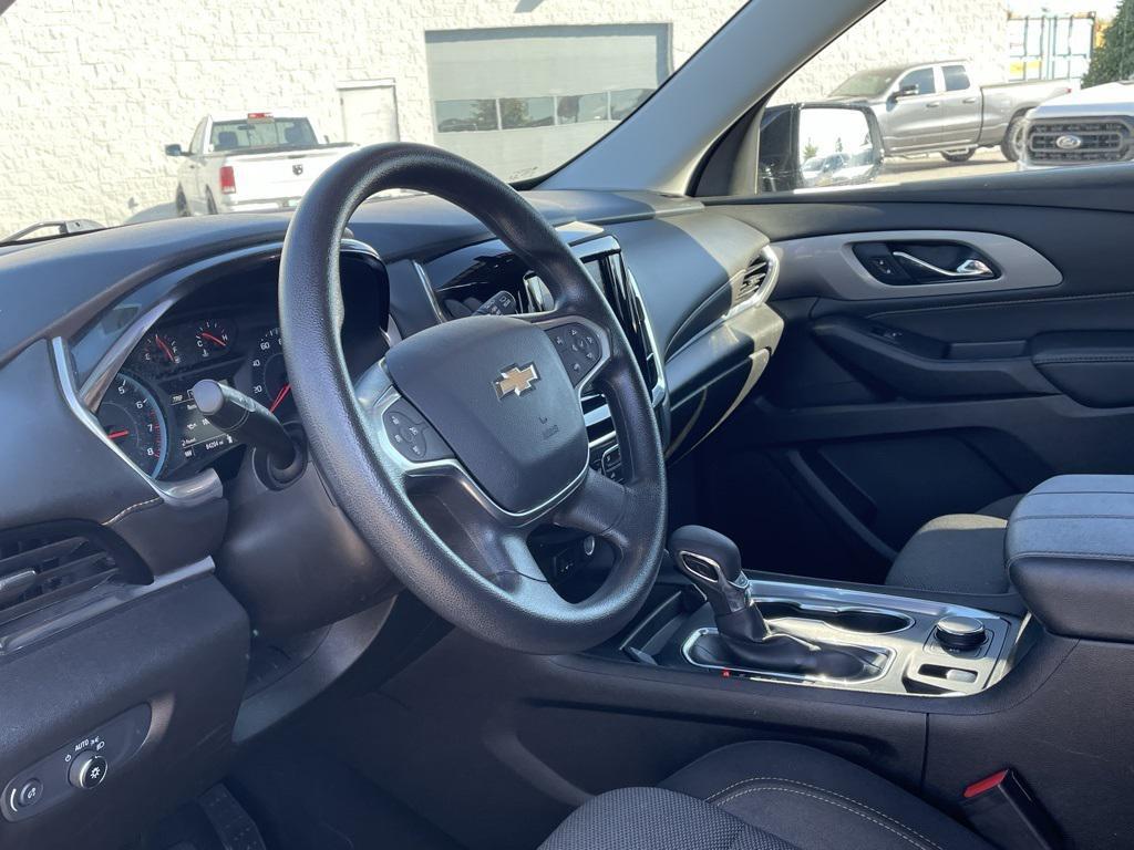 used 2021 Chevrolet Traverse car, priced at $19,310