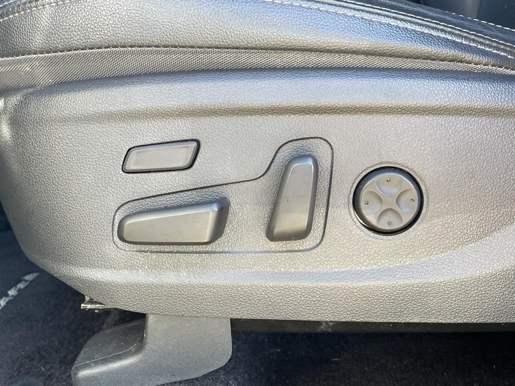 used 2019 Hyundai Santa Fe car, priced at $14,617