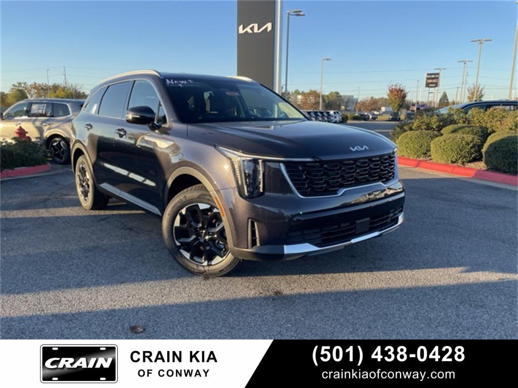 new 2025 Kia Sorento car, priced at $32,618