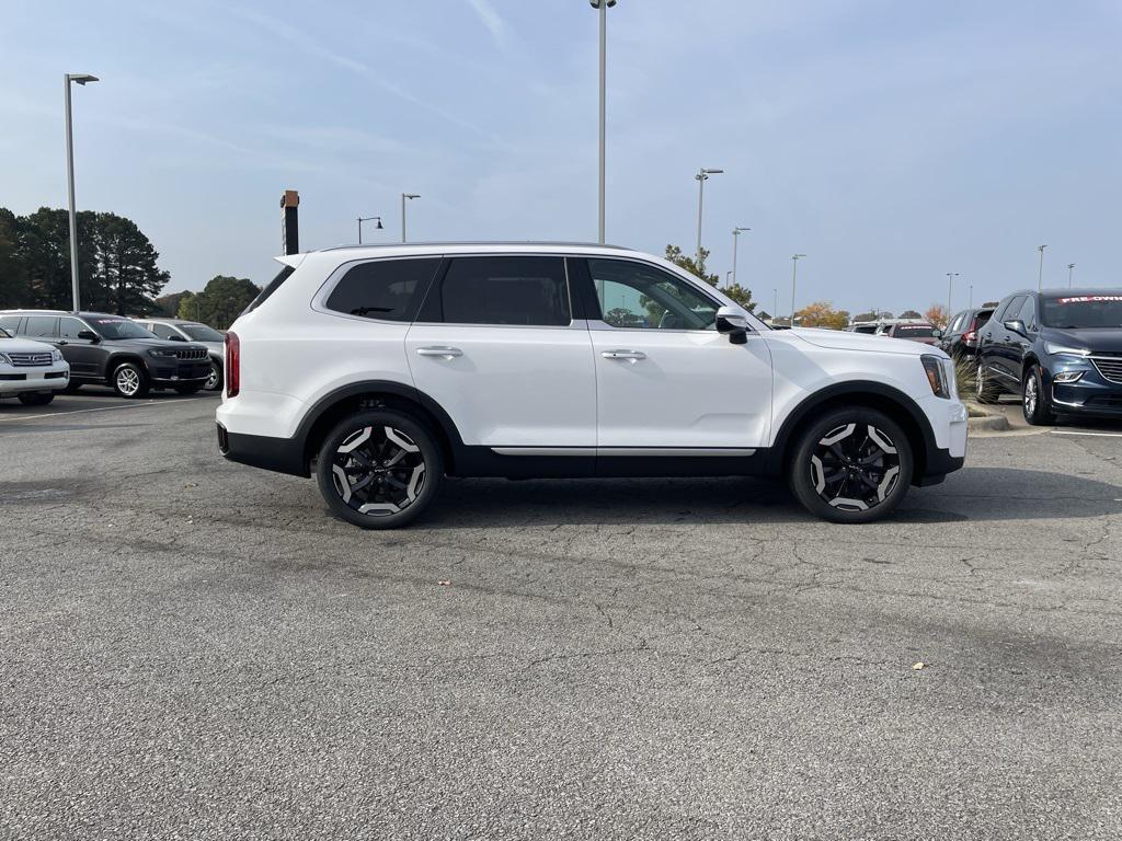 new 2025 Kia Telluride car, priced at $39,166
