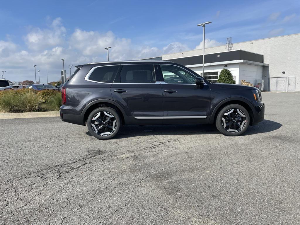 new 2025 Kia Telluride car, priced at $38,707