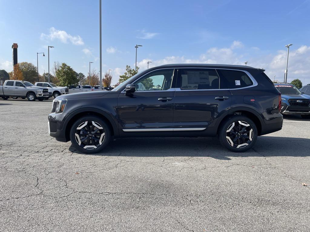 new 2025 Kia Telluride car, priced at $38,707