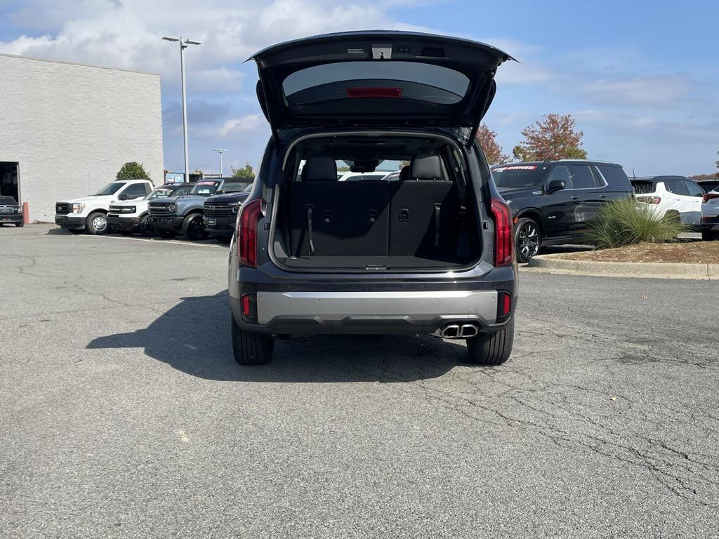 new 2025 Kia Telluride car, priced at $38,707