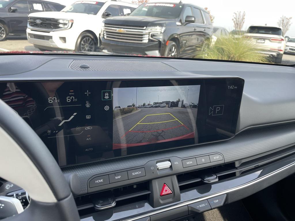 new 2025 Kia K4 car, priced at $27,020