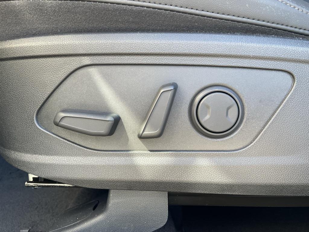 new 2026 Kia Sorento car, priced at $44,585