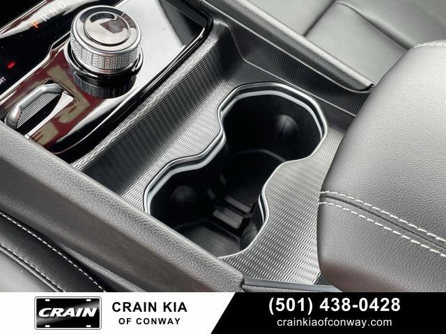 used 2025 Jeep Grand Cherokee car, priced at $40,988
