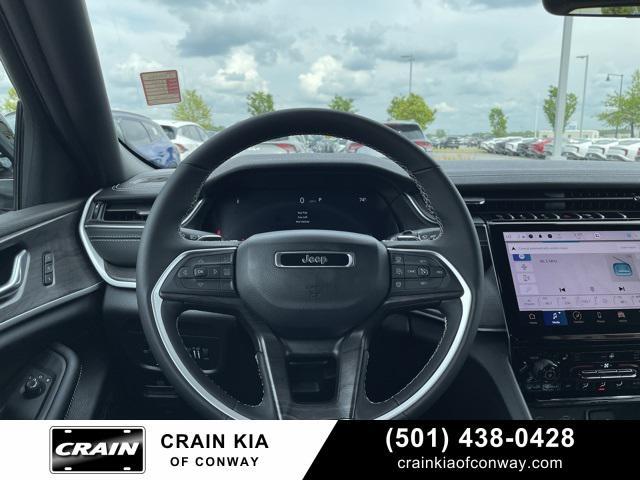 used 2025 Jeep Grand Cherokee car, priced at $40,988