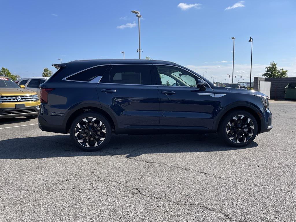 new 2026 Kia Sorento car, priced at $41,530