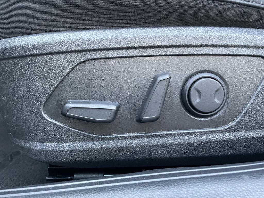 used 2025 Kia K5 car, priced at $28,052