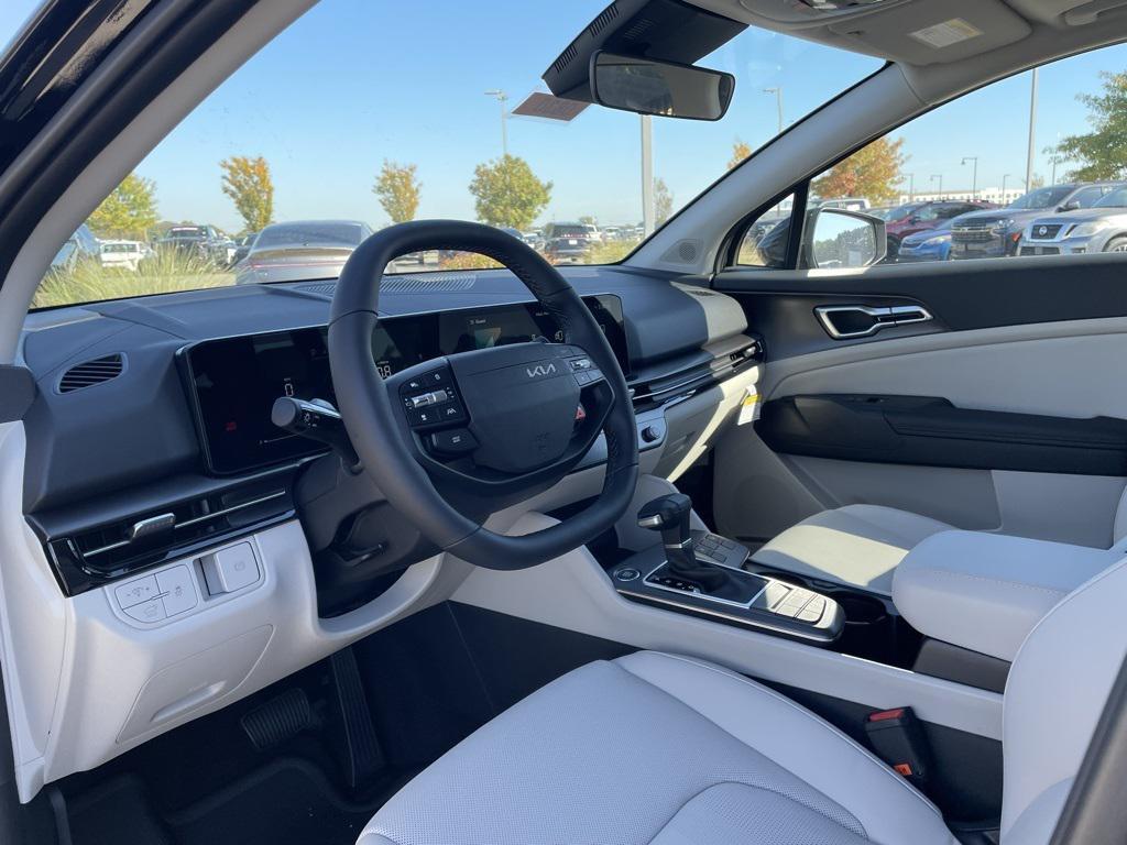 new 2026 Kia Sportage car, priced at $31,935