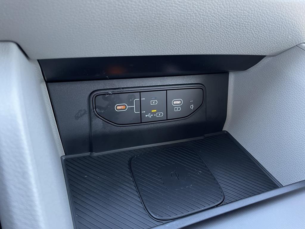 new 2026 Kia Sportage car, priced at $31,935