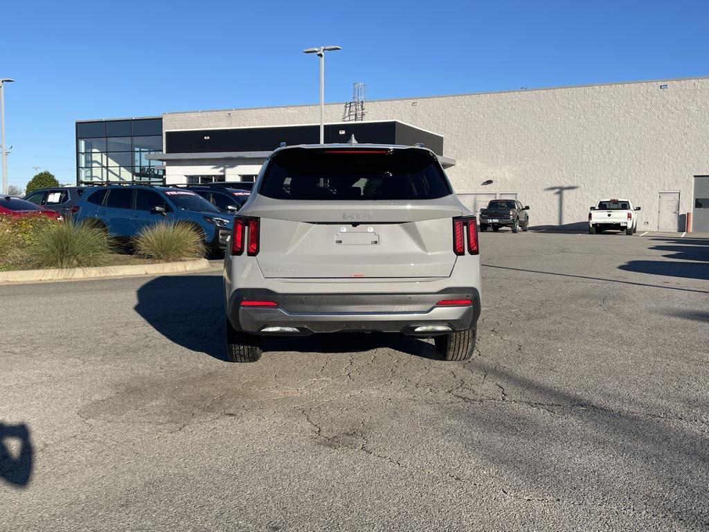 new 2026 Kia Sorento car, priced at $33,943