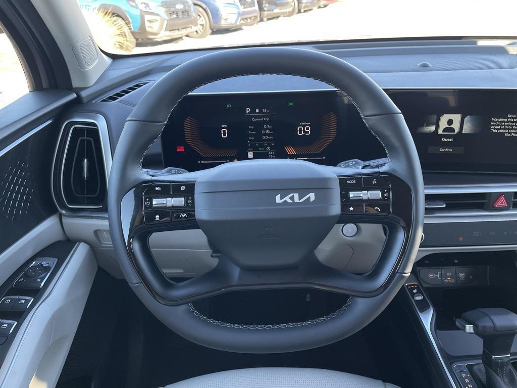 new 2026 Kia Sorento car, priced at $33,943