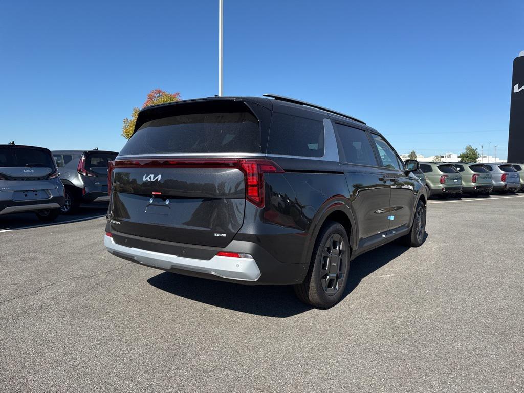 new 2026 Kia Carnival Hybrid car, priced at $43,625