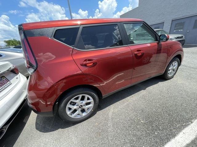 used 2025 Kia Soul car, priced at $20,293