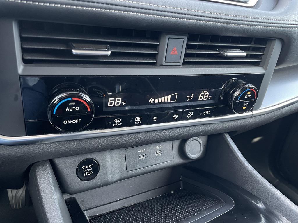 used 2024 Nissan Rogue car, priced at $23,989