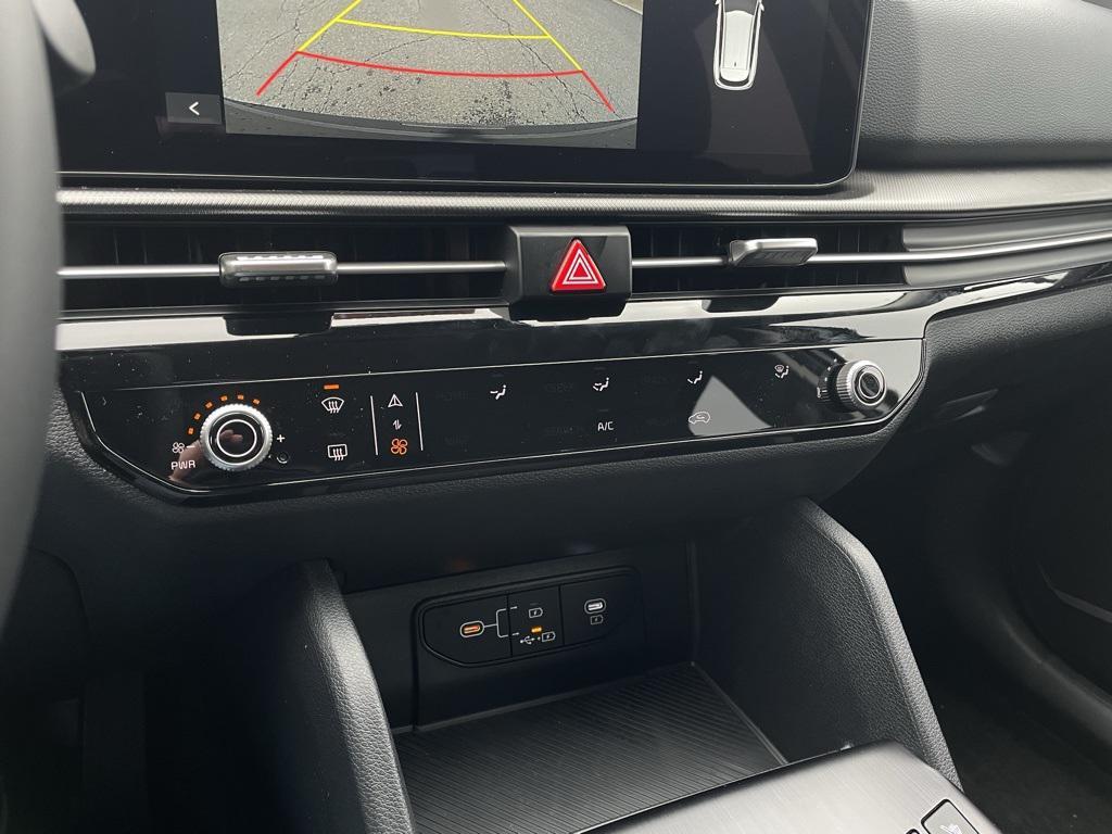 new 2026 Kia Sportage car, priced at $29,491