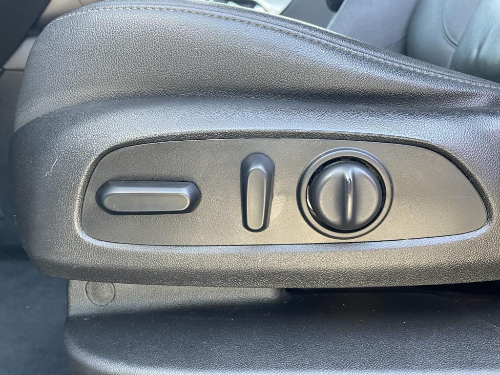 used 2021 Chevrolet Blazer car, priced at $19,932