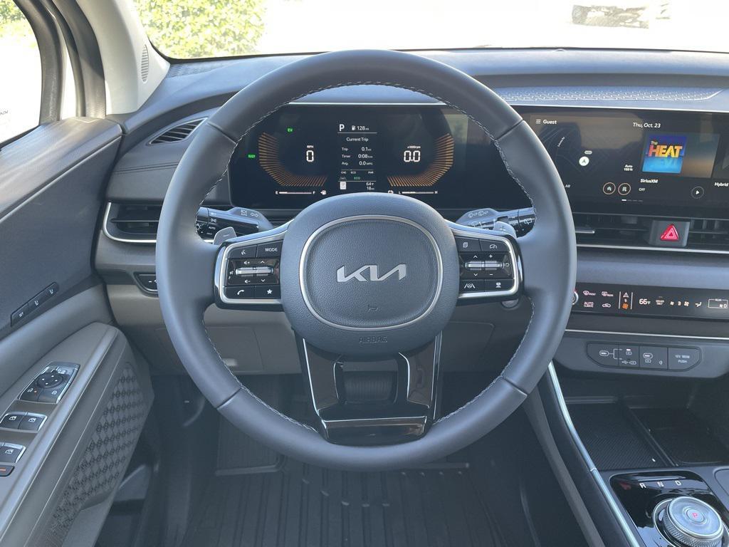 new 2026 Kia Carnival Hybrid car, priced at $43,224