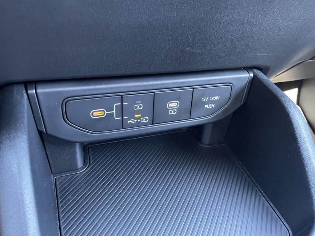 new 2025 Kia K4 car, priced at $23,099