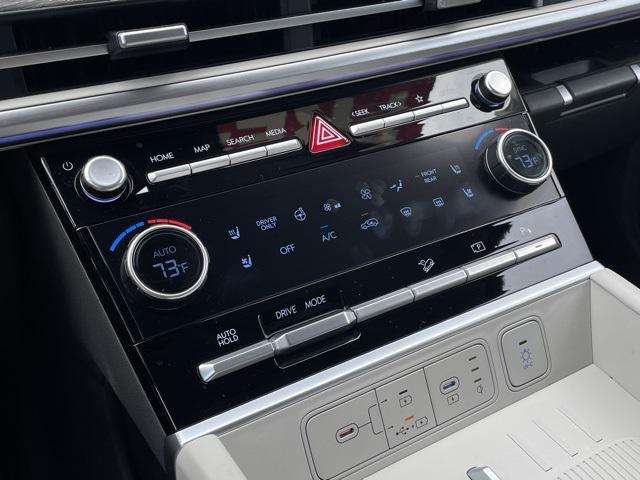 used 2024 Hyundai Santa Fe car, priced at $36,976