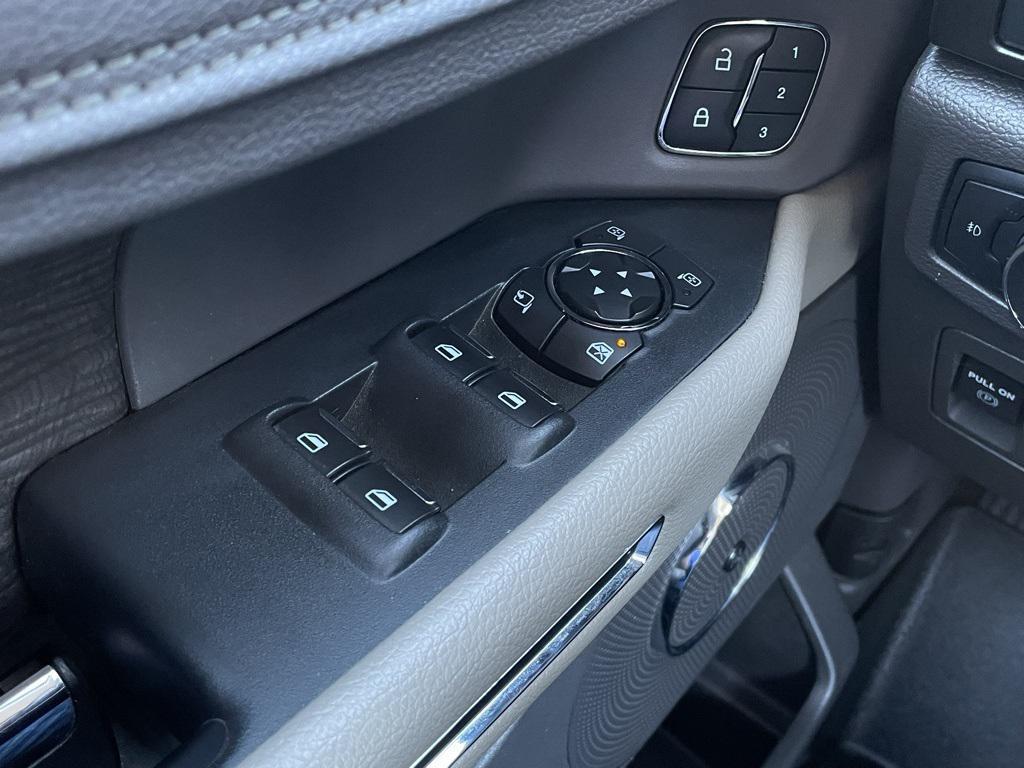 used 2019 Ford Expedition Max car, priced at $26,500