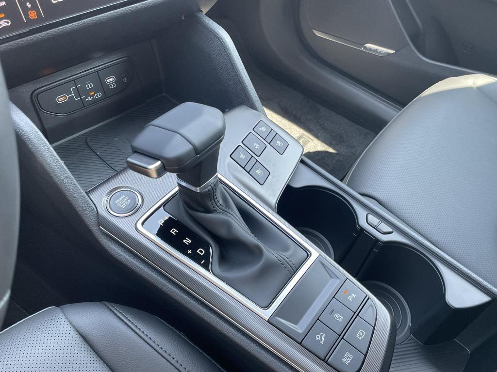 new 2026 Kia Sportage car, priced at $39,600