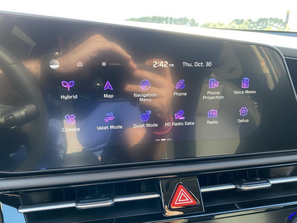 new 2026 Kia Niro car, priced at $35,630