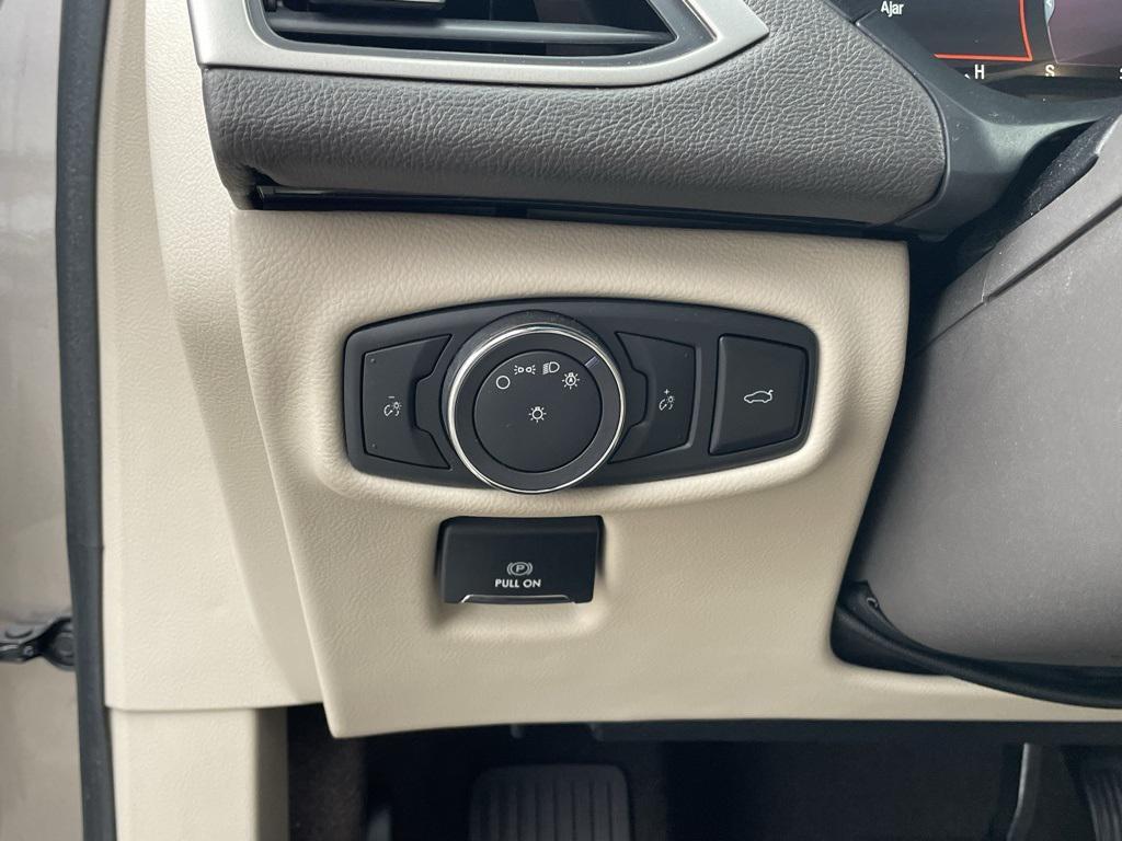 used 2019 Lincoln MKZ car, priced at $21,321