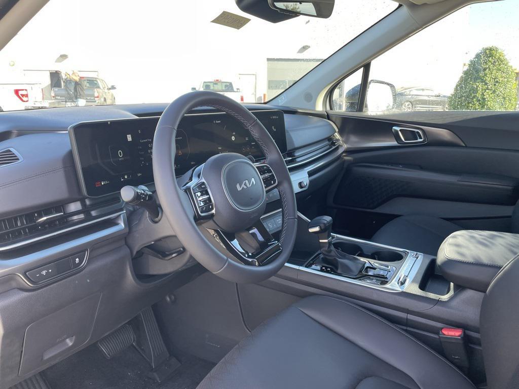 new 2026 Kia Carnival car, priced at $49,485