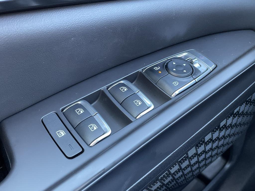 new 2026 Kia Carnival car, priced at $49,485