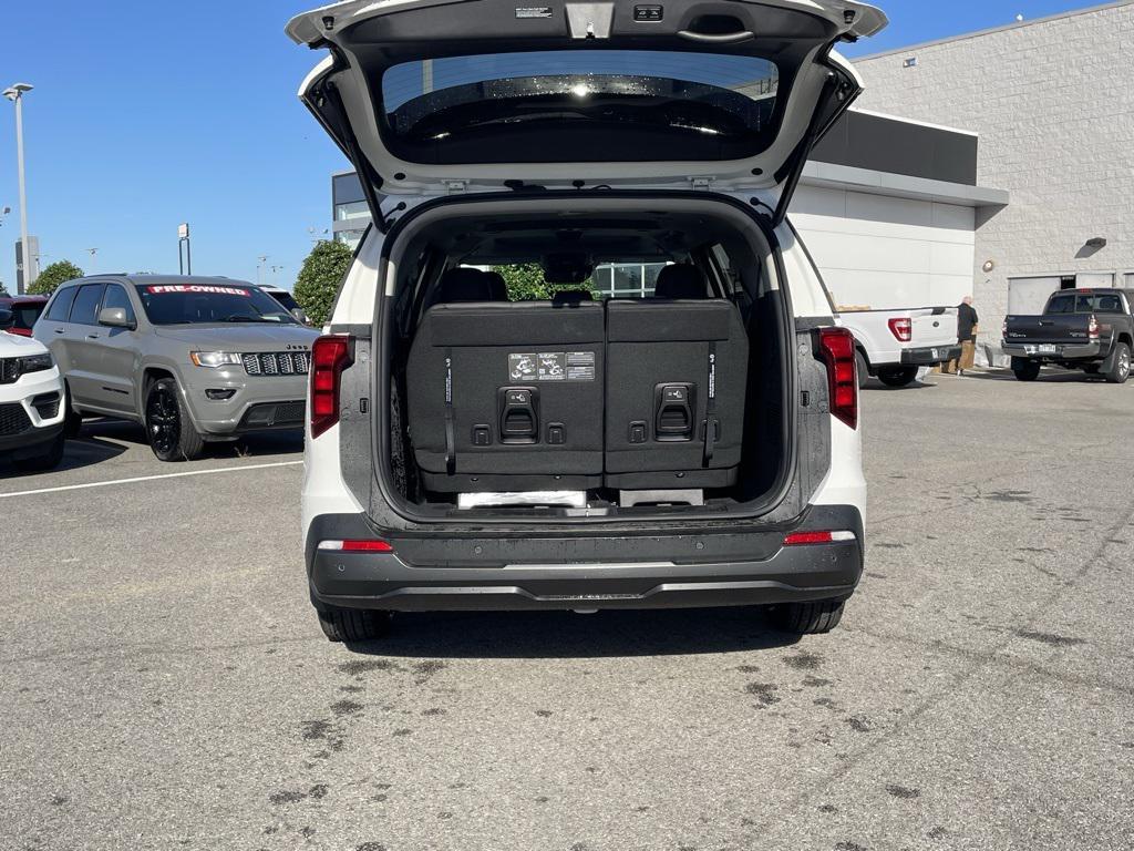 new 2026 Kia Carnival car, priced at $49,485