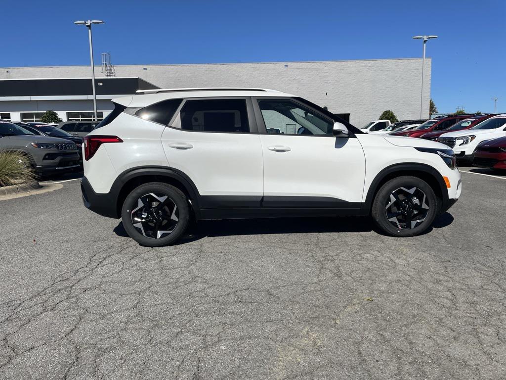 new 2026 Kia Seltos car, priced at $27,150