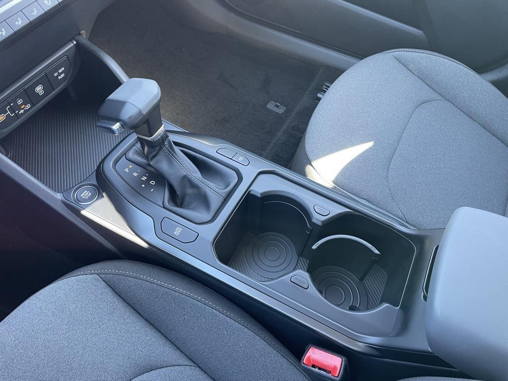 new 2025 Kia K4 car, priced at $22,999