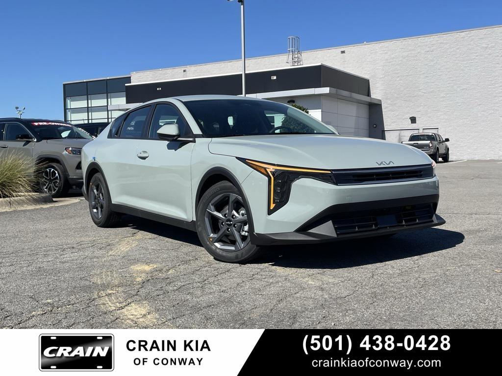 new 2025 Kia K4 car, priced at $22,999