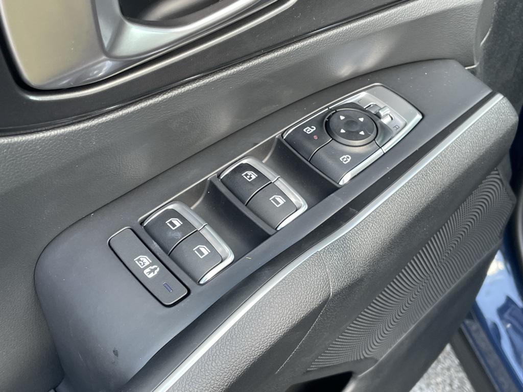 new 2026 Kia Sorento car, priced at $37,265