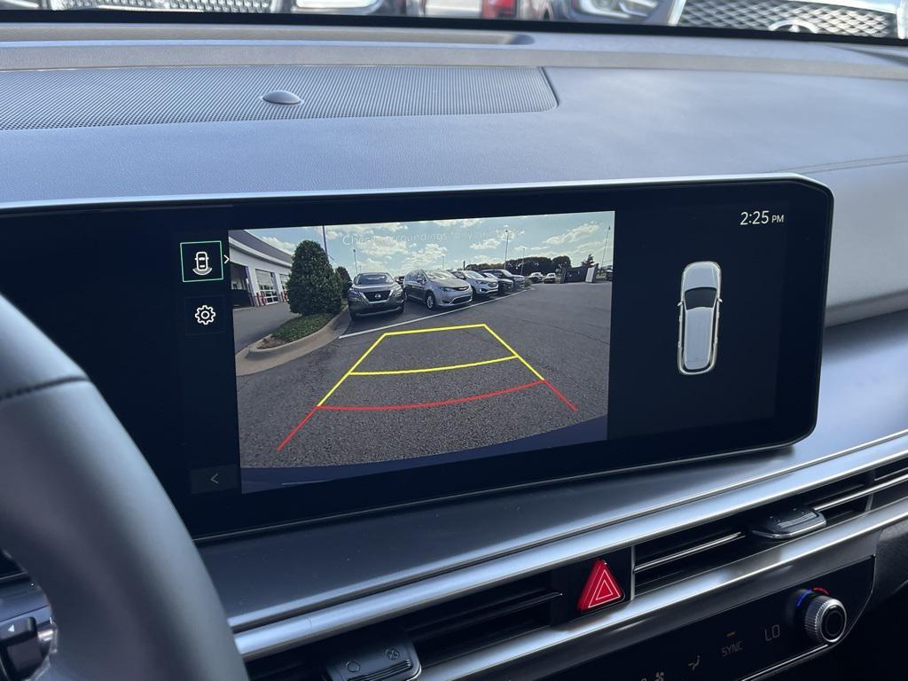 new 2026 Kia Sorento car, priced at $37,265