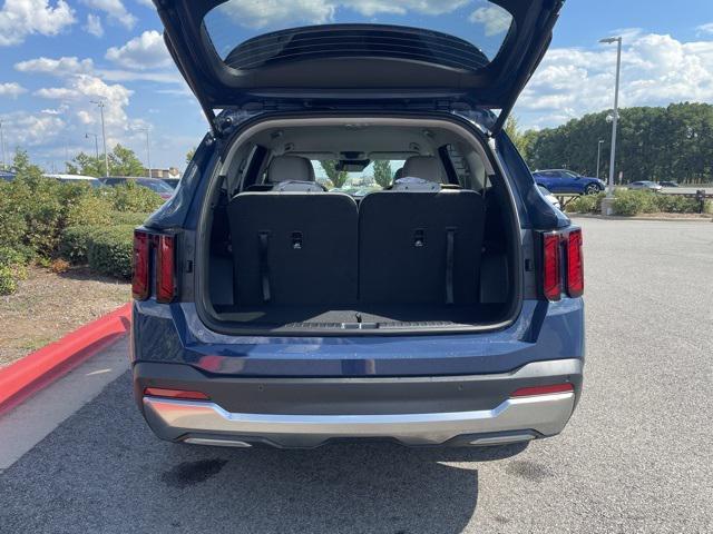 new 2025 Kia Sorento car, priced at $36,470