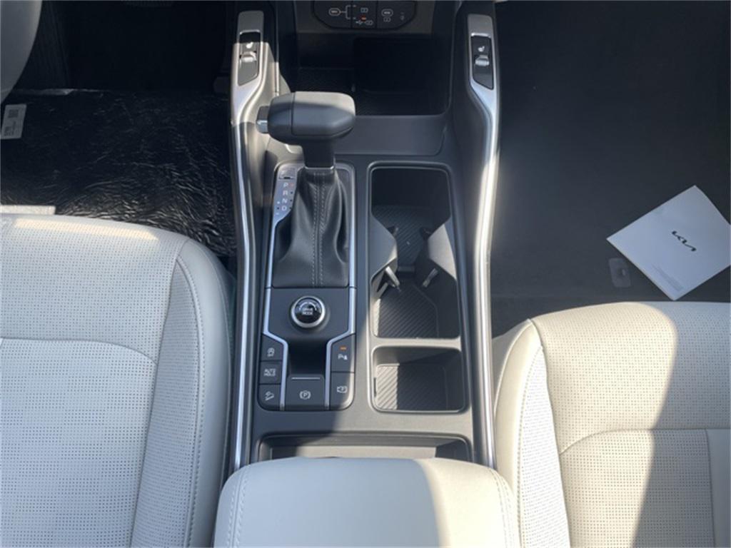 new 2025 Kia Sorento car, priced at $36,470