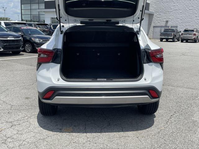 used 2024 Chevrolet Trax car, priced at $21,504