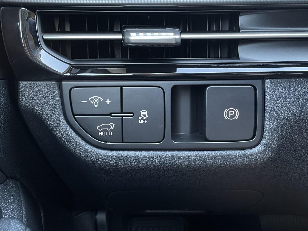 new 2026 Kia Sportage car, priced at $30,935