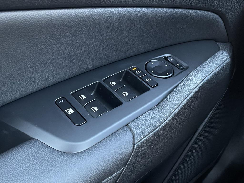 new 2026 Kia Sportage car, priced at $30,935