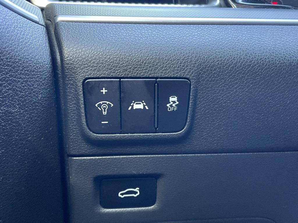 used 2021 Kia K5 car, priced at $21,286