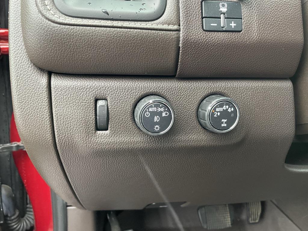 used 2021 GMC Canyon car, priced at $31,288