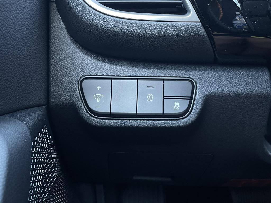 new 2026 Kia Seltos car, priced at $26,680