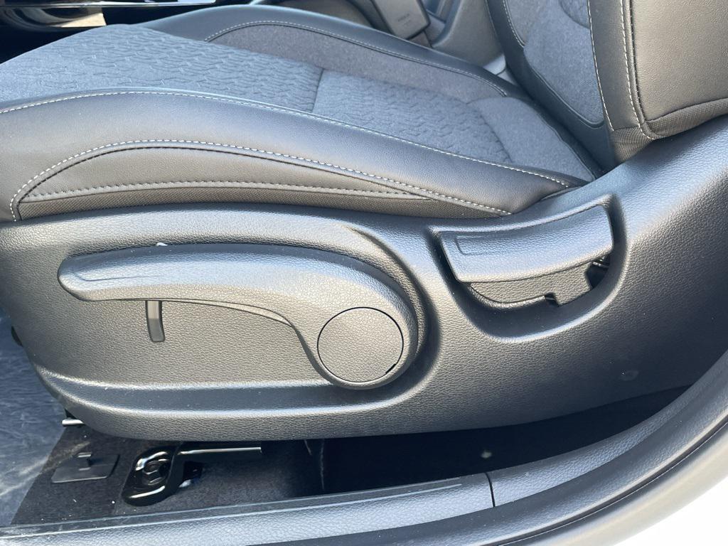 new 2026 Kia Seltos car, priced at $26,680