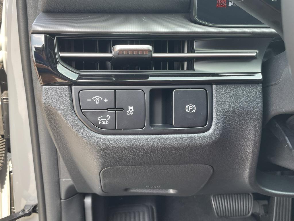new 2026 Kia Sportage car, priced at $39,010