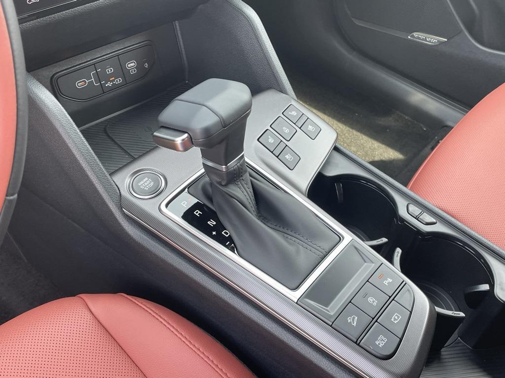 new 2026 Kia Sportage car, priced at $39,010