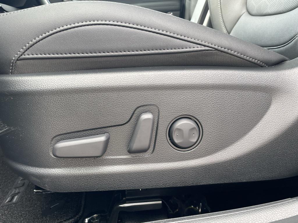 new 2026 Kia Seltos car, priced at $27,535