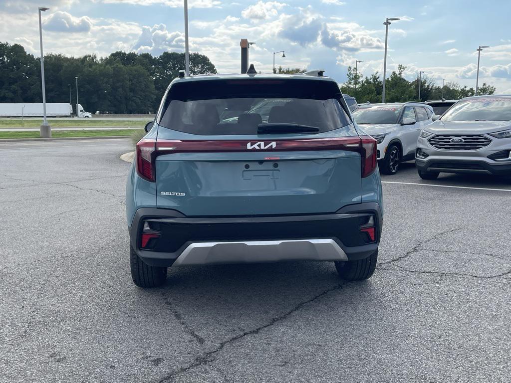 new 2026 Kia Seltos car, priced at $27,535